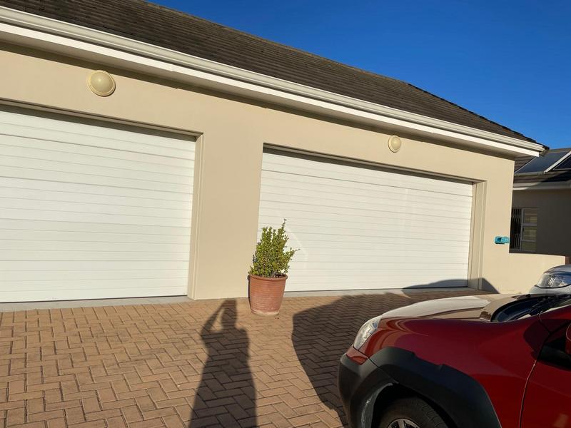 2 Bedroom Property for Sale in Groenkloof Retirement Village Western Cape